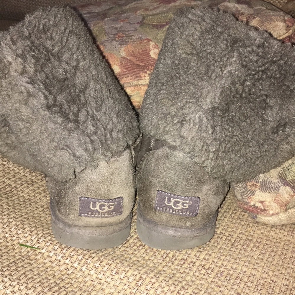UGGS Tall grey with buttons
